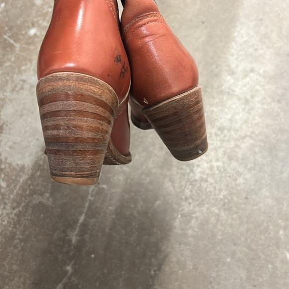 Women's Western Leather Boots - Tan miss capezio cowboy boots - Picture 3 of 6